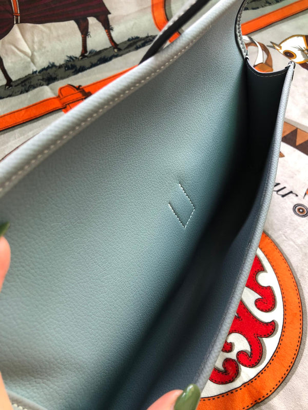 HM Jige 29 Light Gray Epsom 229068