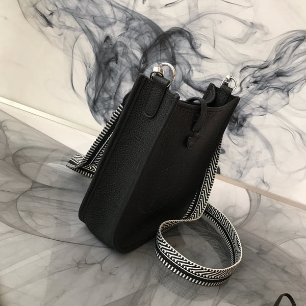 HM EVELYNE MINI 18 NERO TOGO