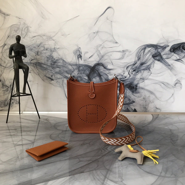 HM EVELYNE MINI 18 SIENNA TOGO