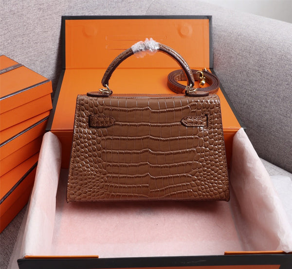 HM KELLY MINI 22 CHOCOLATE CROCODILE EMBOSSED CALFSKIN GOLD HARDWARE