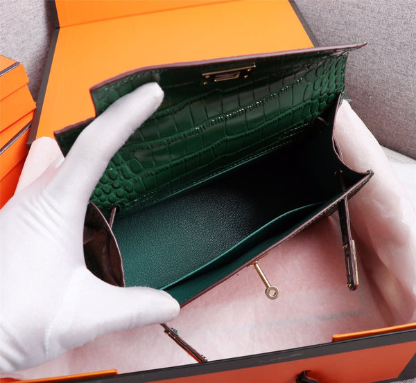 HM KELLY MINI 22 CASTLETON GREEN CROCODILE EMBOSSED CALFSKIN GOLD HARDWARE