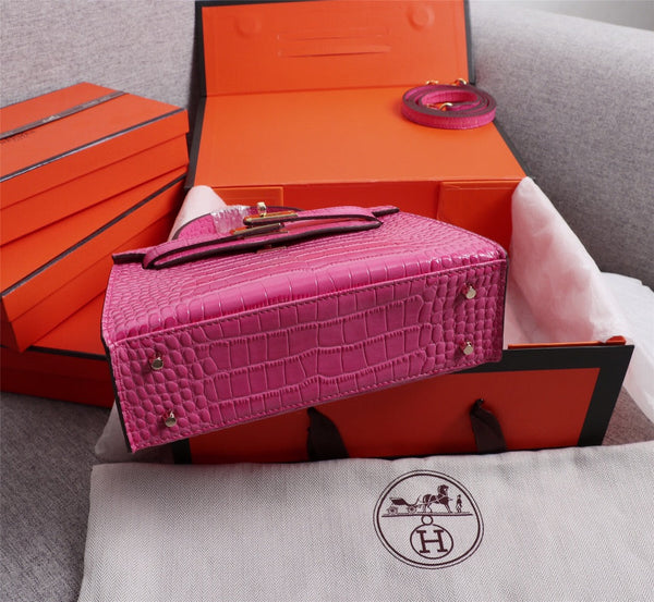 HM KELLY MINI 22 DEEP PINK CROCODILE EMBOSSED CALFSKIN GOLD HARDWARE
