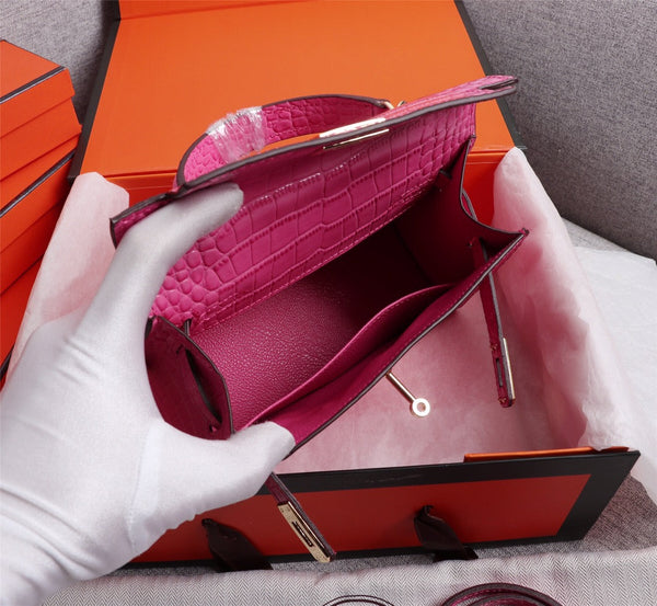 HM KELLY MINI 22 DEEP PINK CROCODILE EMBOSSED CALFSKIN GOLD HARDWARE