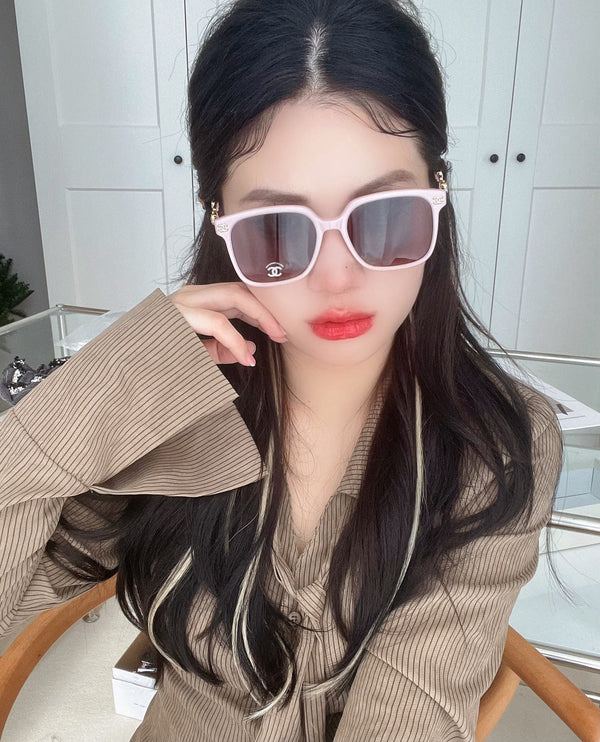 Chanel Sunglasses 43