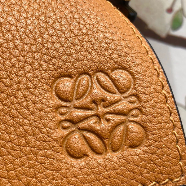 SMALL PUZZLE 24 BAG IN CLASSIC WARM DESERT CALFSKIN