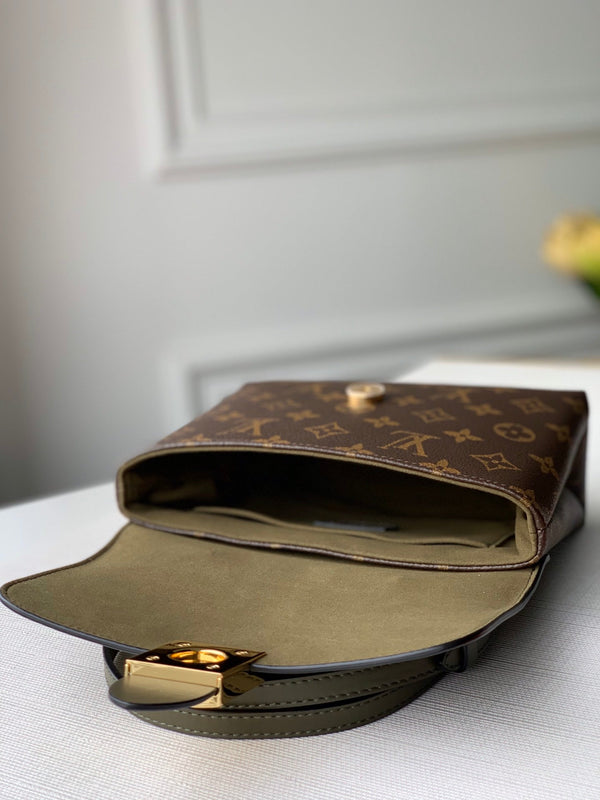 LOCKY BB 21 IN TELA MONOGRAM MARRONE E PELLE DI VITELLO VERDE CACHI CON FIBBIA ORO