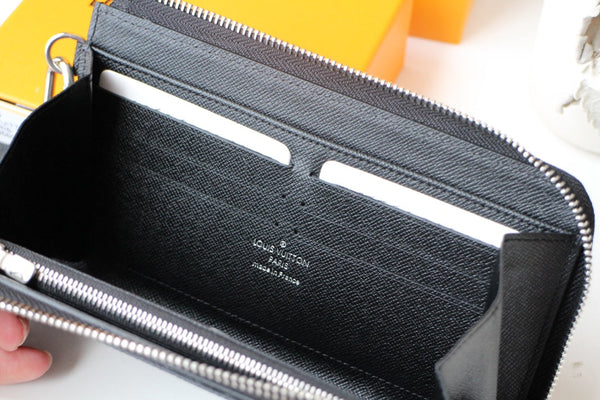 LV Dragonne Zipper Wallet Black Taiga Leather 179404