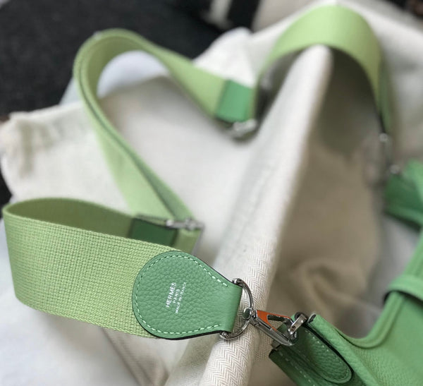 Evelyne 29cm Green Togo Shw