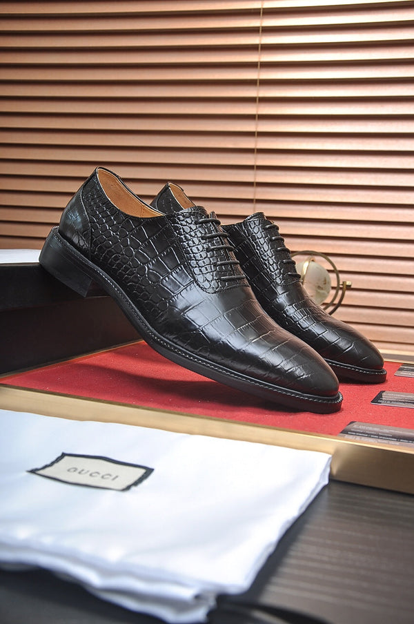 GG Men's Loafer Black Embossed Cowhide 140491