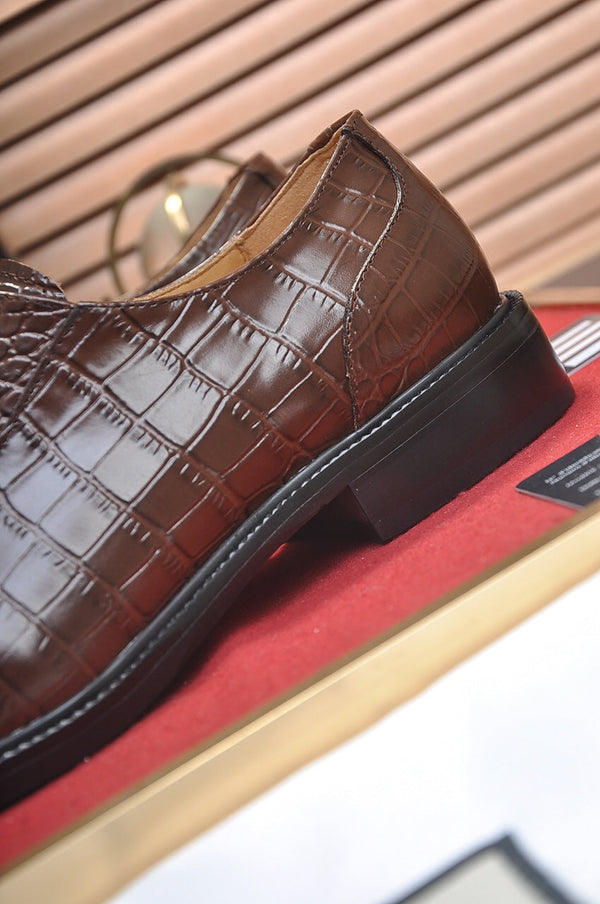 GG Men's Loafer Dark Brown Embossed Cowhide 526095