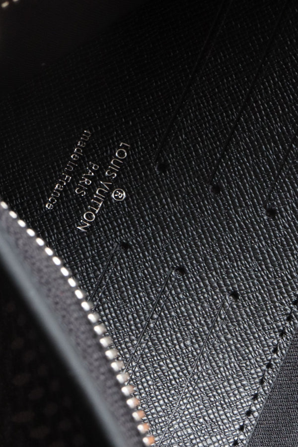 LV Pochette Voyage MM Grey Monogram Canvas 224227