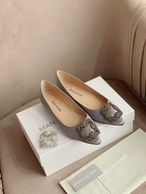 Hangisi Lilac Satin Crystal Embellished Pumps 700529