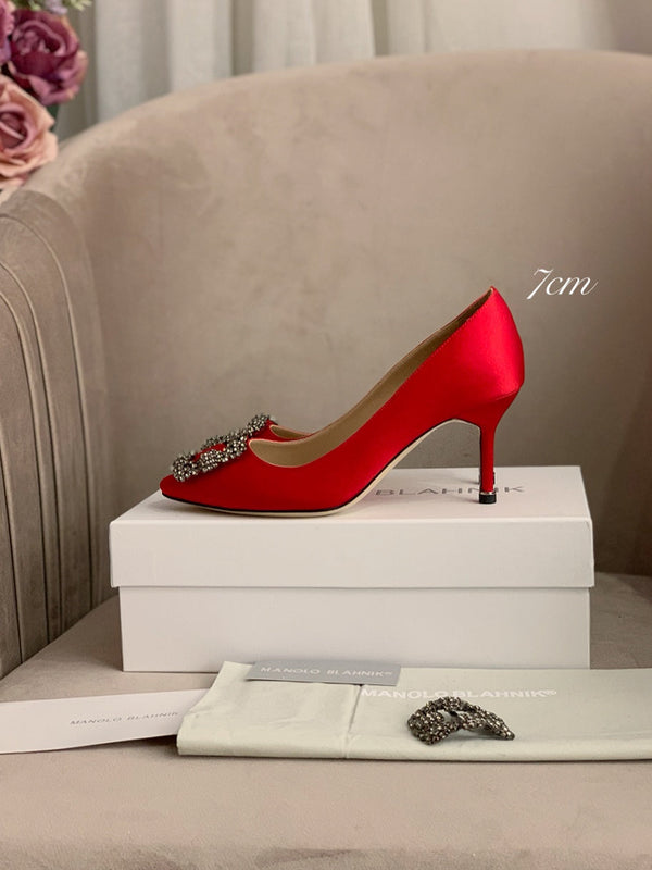 Hangisi Red Satin Crystal Embellished Pumps 700531