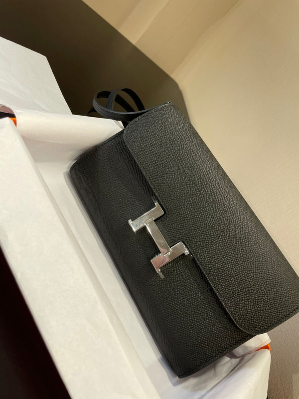 CONSTANCE TO GO 20.5 NERO EPSOM ARGENTO HARDWARE