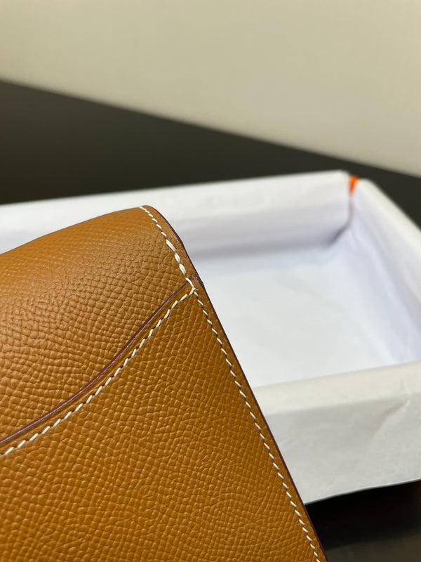 CONSTANCE TO GO 20.5 GOLD EPSOM SILVER HARDWARE