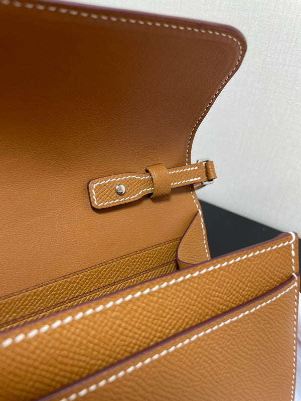 CONSTANCE TO GO 20.5 GOLD EPSOM SILVER HARDWARE