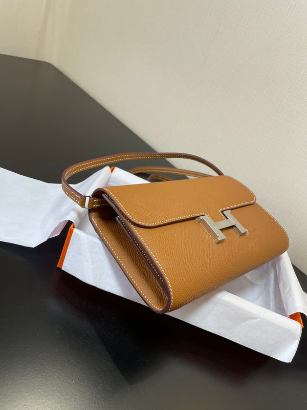 CONSTANCE TO GO 20.5 GOLD EPSOM SILVER HARDWARE