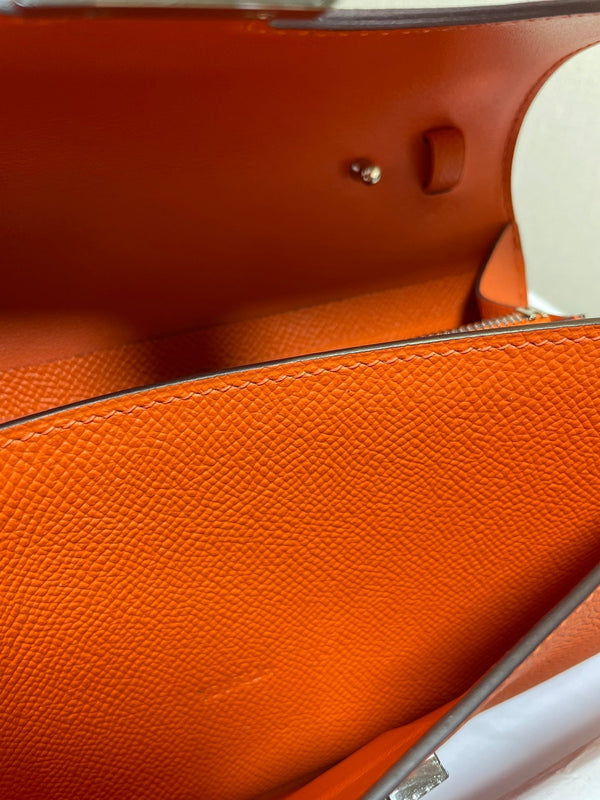 CONSTANCE TO GO 20.5 ARANCIONE EPSOM ARGENTO HARDWARE