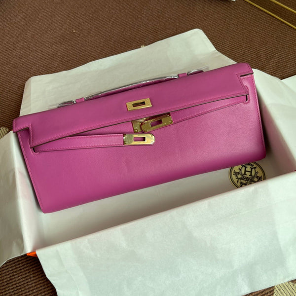 HM Kelly Cut 31cm Fuchsia Swift Leather Ghw