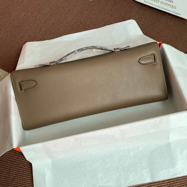 Borsa a tracolla in pelle marrone Swift HM Kelly Cut da 31 cm