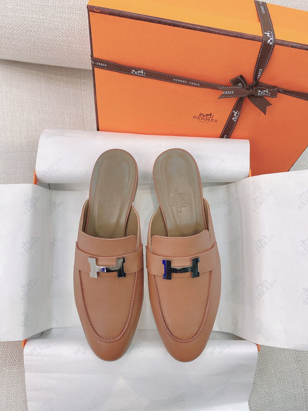 HM Mule Baby Pink Cowhide 348039