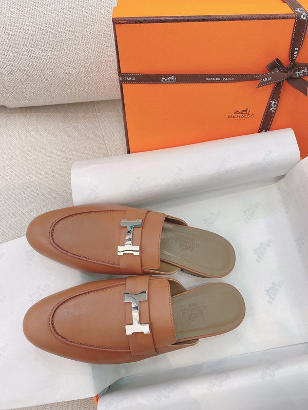 HM Mule Baby Pink Cowhide 348039