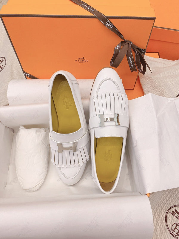 HM Mocassins Royal Loafers White Goat Leather 348019