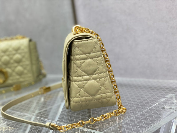 vitello giallo chiaro medio caro 25.5