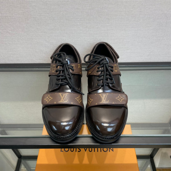 LV DERBY HARNESS SHOES IN CHOCOLATE BROWN CALFSKIN