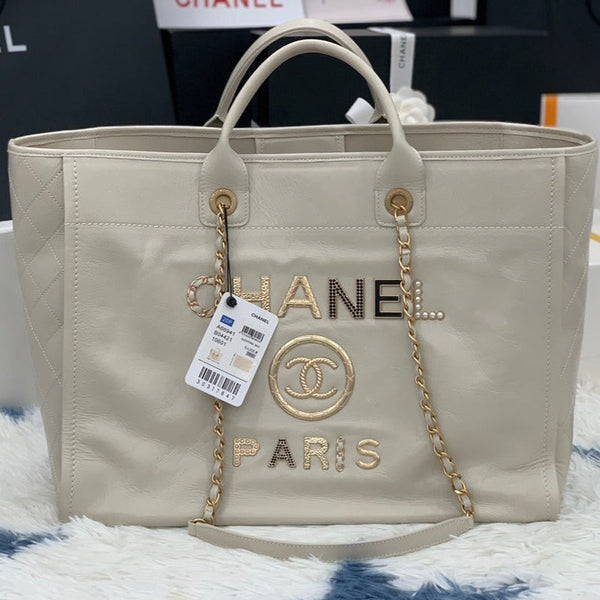 cc shopping bag 40cm cream calfskin gold hardware