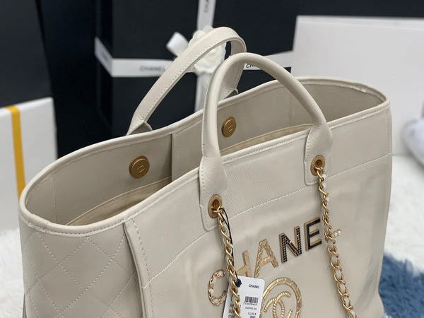 cc shopping bag 40cm cream calfskin gold hardware