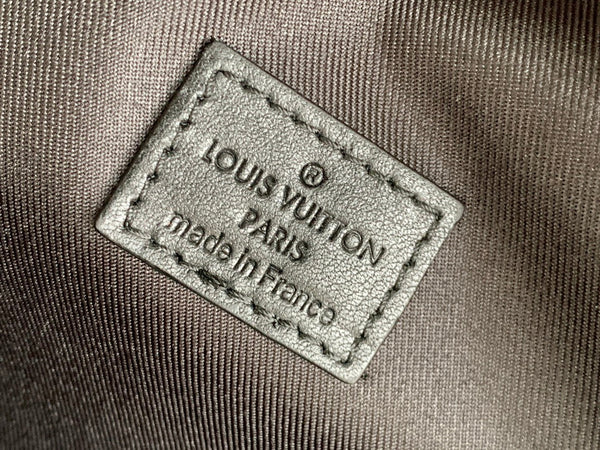 ZAINO DISCOVERY 40 IN TELA MONOGRAMMA MARRONE CON LOGO IN GOMMA