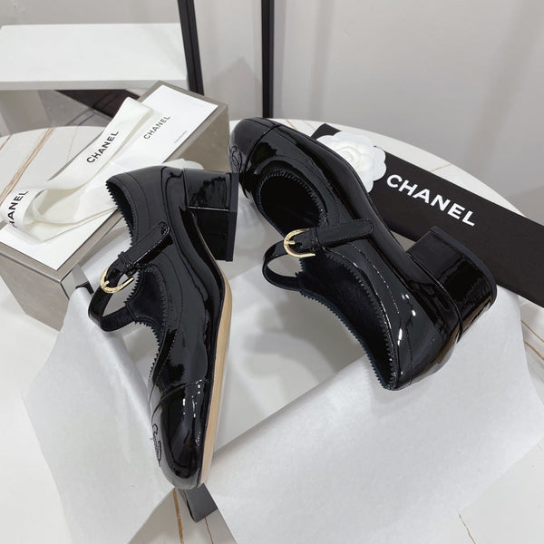 CC MARY JANE TACCO A BLOCCO IN PELLE DI MONTONE NERA LUCIDA