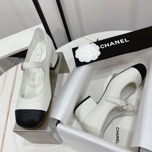 CC MARY JANE BLOCK HEEL WHITE SHEEPSKIN