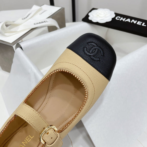 CC MARY JANE BLOCK HEEL BEIGE CREAM SHEEPSKIN