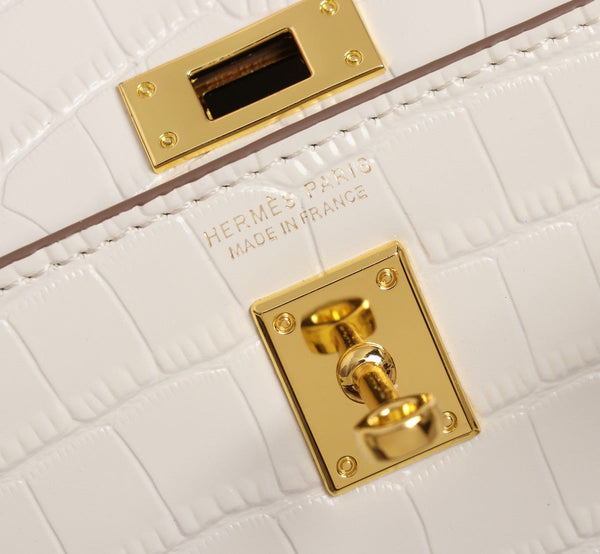HM KELLY MINI 19 WHITE CROCODILE EMBOSSED CALFSKIN GOLD HARDWARE