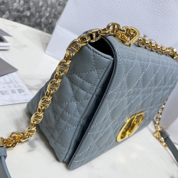 medium caro 25.5 gray supple calfskin