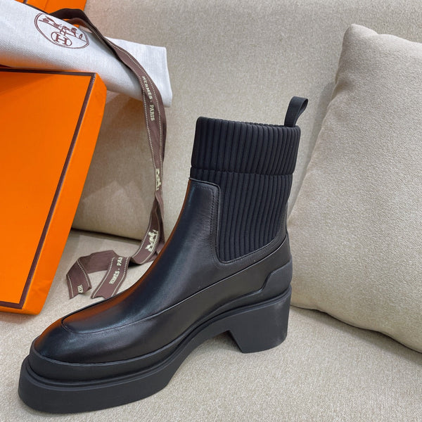 HM Chelsea Boot Black Cowhide 347998