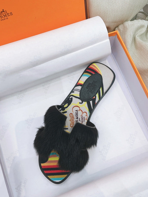 HM 25 Oran Black Mink Fur Fabric 348007