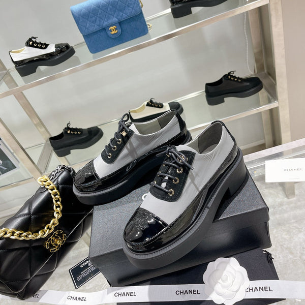 CC Sneaker 45mm Nero Grigio Pelle di Agnello e Vacchetta Rugosa