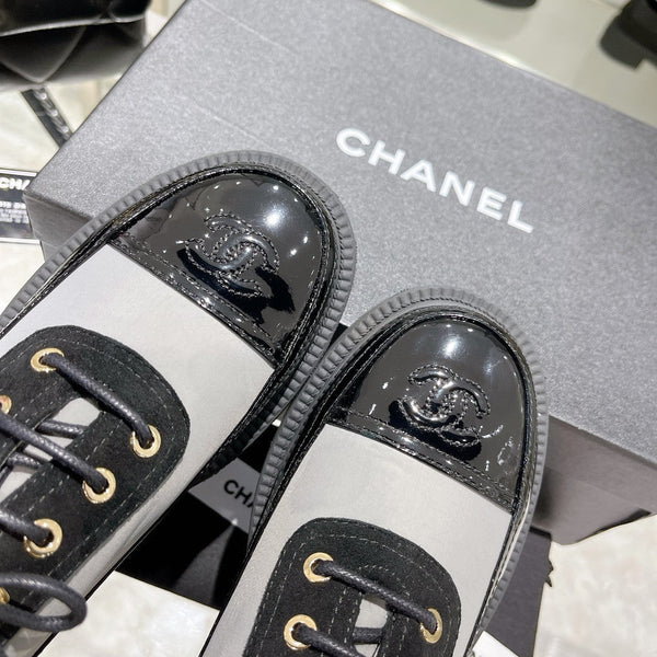 CC Sneaker 45mm Nero Grigio Pelle di Agnello e Vacchetta Rugosa