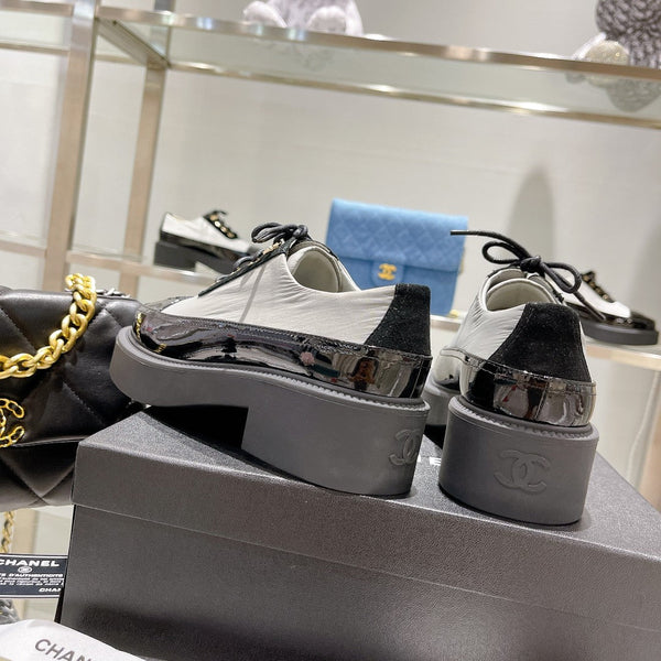 CC Sneaker 45mm Nero Grigio Pelle di Agnello e Vacchetta Rugosa