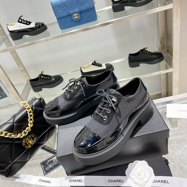 CC Sneaker 45mm Nero Pelle di Agnello e Vacchetta Rugosa