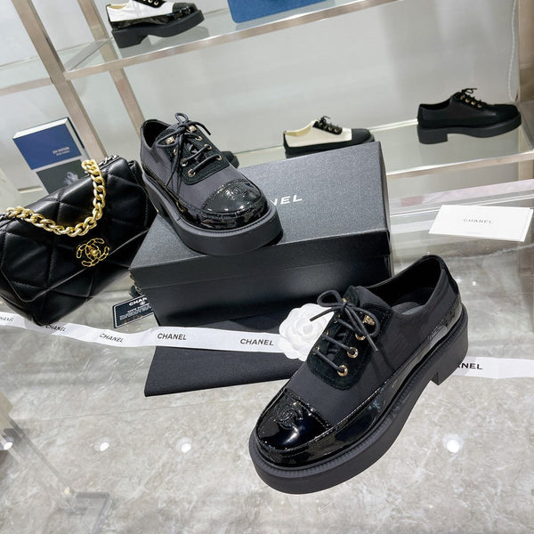 CC Sneaker 45mm Nero Pelle di Agnello e Vacchetta Rugosa