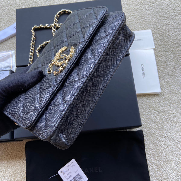 Borsa a tracolla Classic Woc in pelle di vitello martellata nera da 20 cm