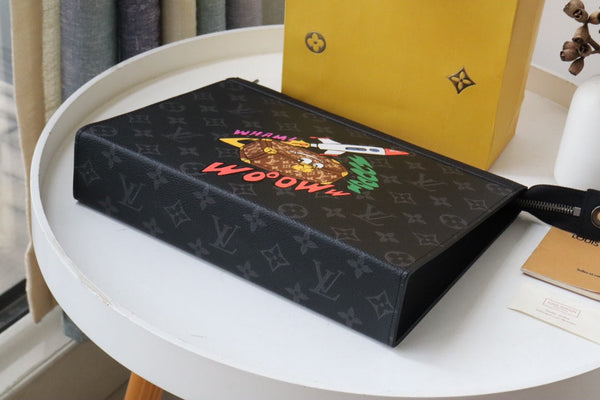LV Eclipse Pochette Voyage MM Black Monogram Canvas 224229