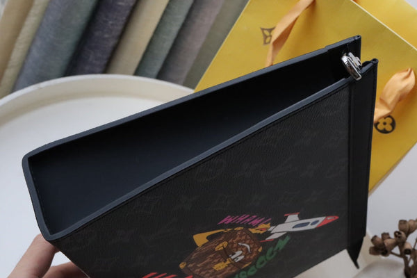 LV Eclipse Pochette Voyage MM Black Monogram Canvas 224229