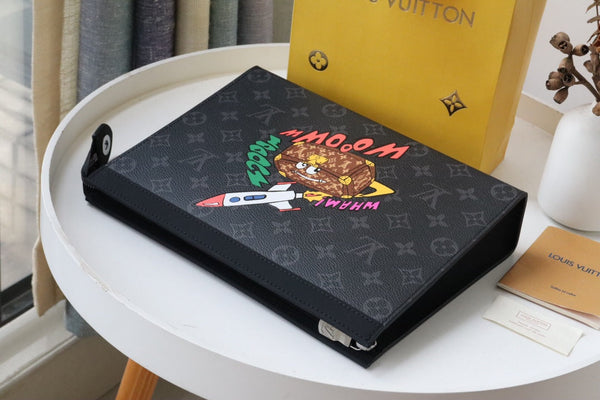 LV Eclipse Pochette Voyage MM Black Monogram Canvas 224229