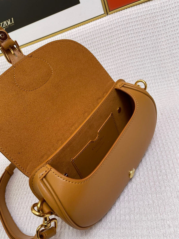 BORSA MINI BOBBY EAST-WEST 20 IN PELLE DI VITELLO MARRONE CIOCCOLATO