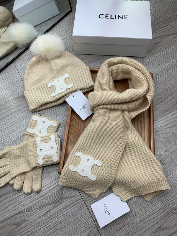 CE Hat Scarf Gloves Set Light Beige Knit Fur 475091